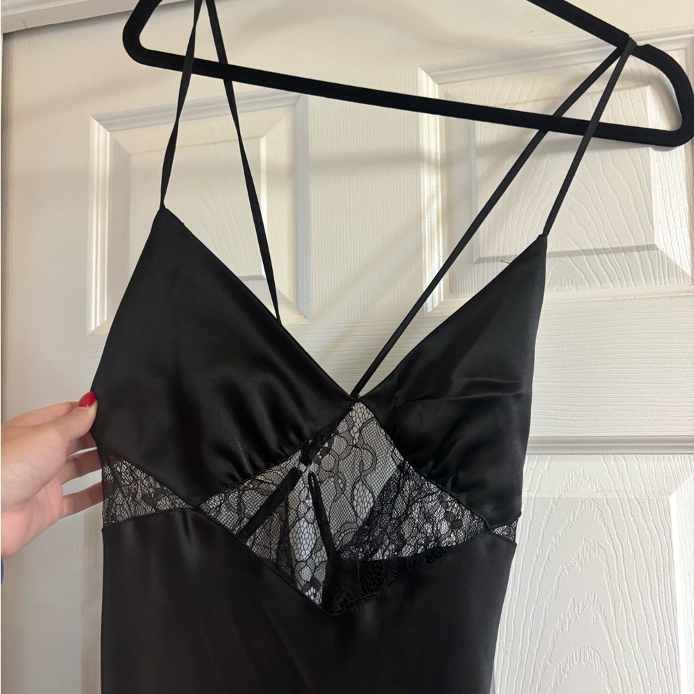 Forever 21 Black Lace Trim Slip Dress
